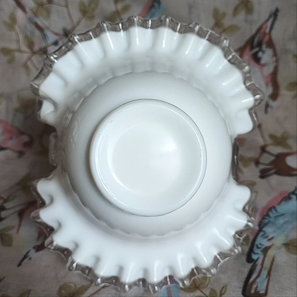 FENTON Silvercrest Silver Crest Ruffled Edge Glass Easter Bridal Basket *FLAW*